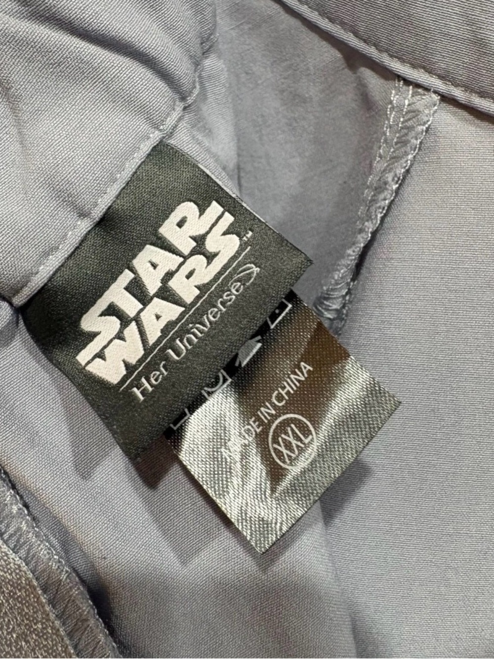 Her Universe BB-8 Star Wars Poodle Skirt XXL - Picture 4 of 9